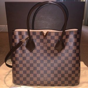 Louis Vuitton shoulder bag